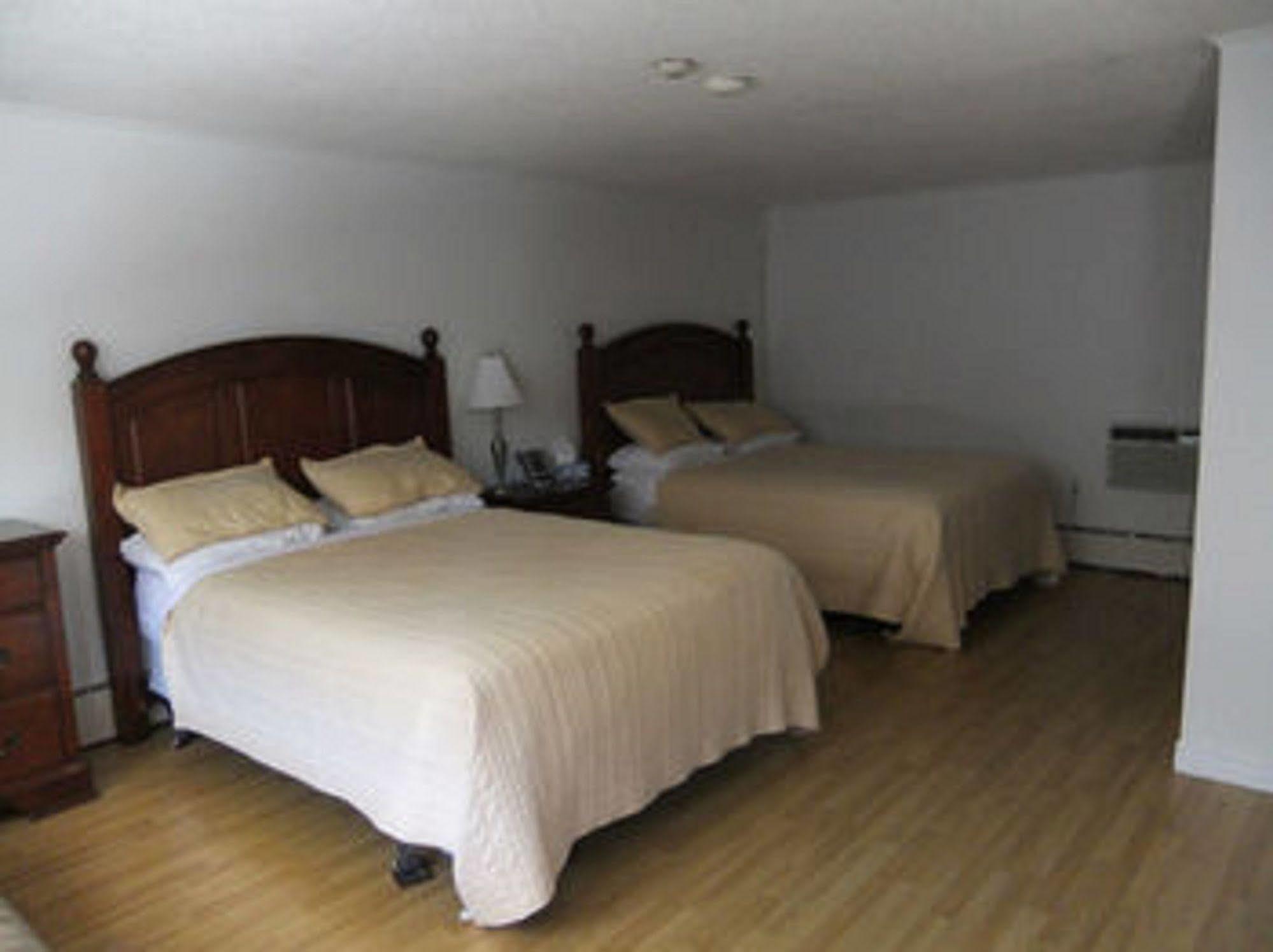 Stonehouse Motel And Restaurant Truro Exteriér fotografie